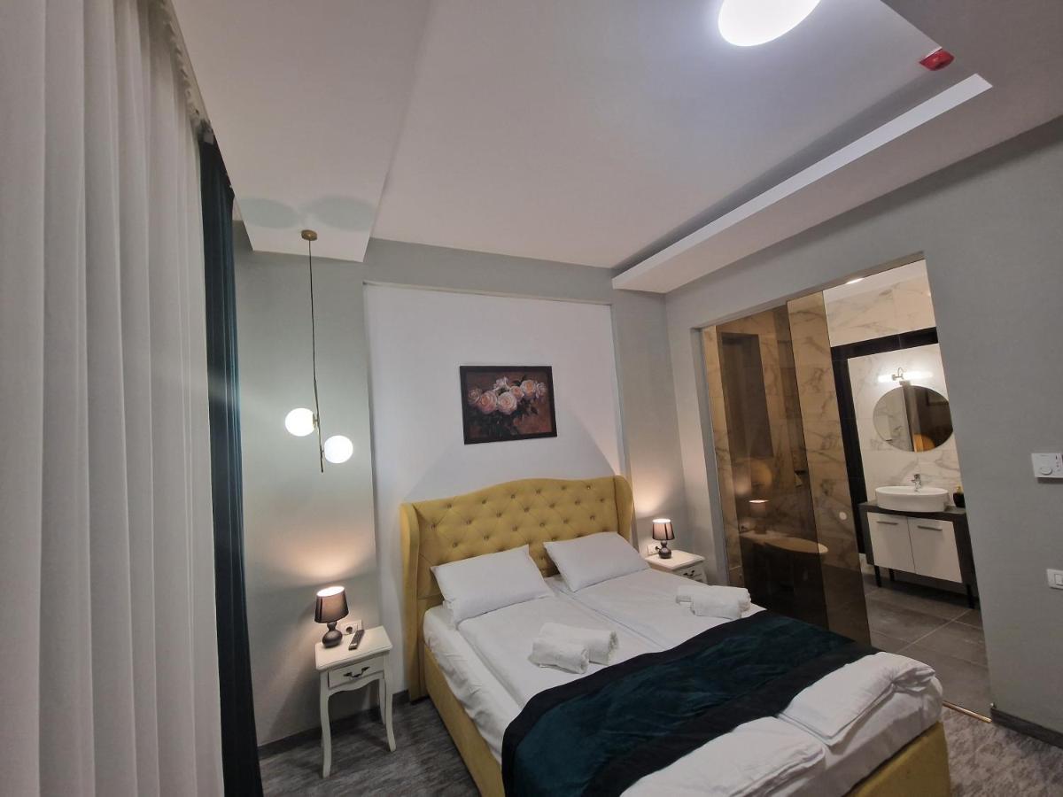 Art'S Luxury Boutique Hotel Oradea Exterior photo
